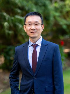 8.	George Liu